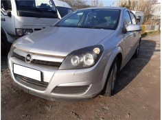 opel astra h berlina del año 2004