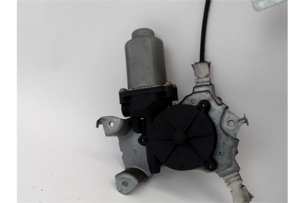 Recambio de mecanismo elevalunas trasero derecho para nissan almera tino (v10m) referencia OEM IAM   
