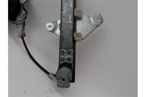Recambio de mecanismo elevalunas trasero derecho para nissan almera tino (v10m) referencia OEM IAM   