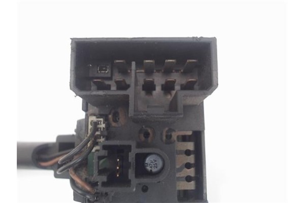 Recambio de mando de luces para nissan almera (n16/e) referencia OEM IAM 252602F016  