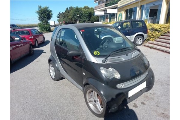 smart micro compact car del año 2002
