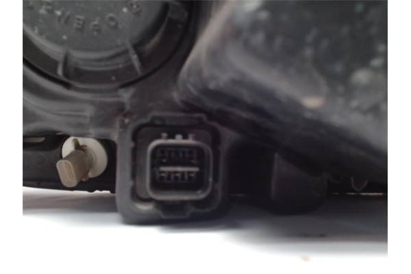 Recambio de faro delantero dcho para kia sorento (bl) 2.5 crdi referencia OEM IAM 921023E060   Recambio de faro delantero dcho para kia sorento (bl) 2.5 crdi referencia OEM IAM 921023E060