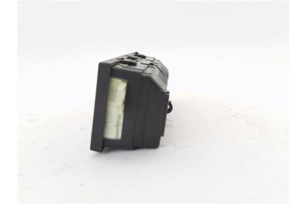 Recambio de pantalla para citroen c3 1.4 i referencia OEM IAM 96597970XT 5555502902 