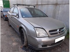 opel vectra c berlina del año 2002