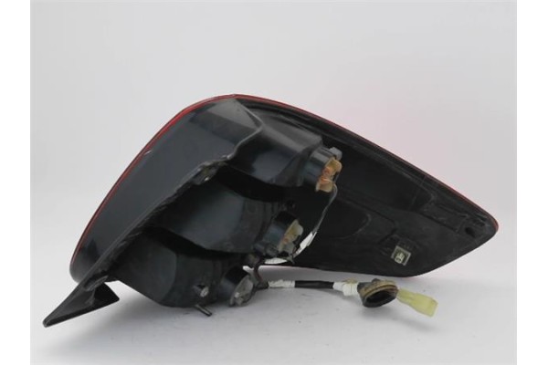 Recambio de piloto trasero izquierdo para suzuki sx4 (gy) 1.9 ddis referencia OEM IAM 3567079J00  