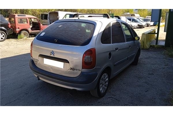 citroen xsara picasso del año 2000