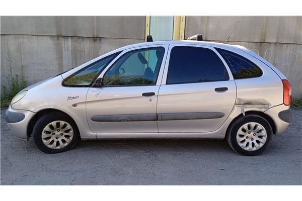 citroen xsara picasso del año 2000