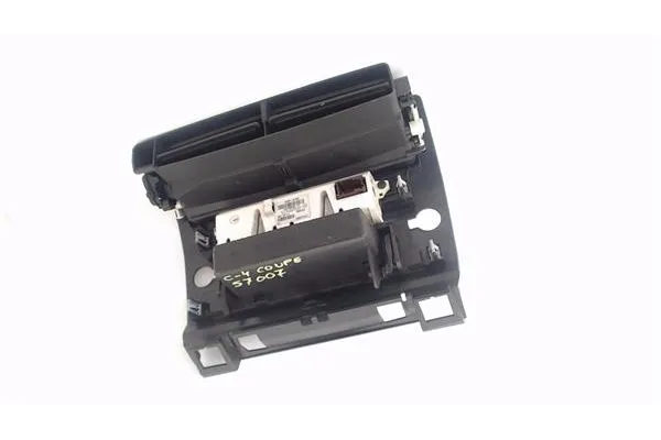 Recambio de embellecedor consola salpicadero para citroen c4 coupe 1.6 vtr plus referencia OEM IAM 8212TF 9646338277 