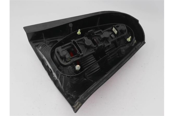 Recambio de piloto trasero izquierdo para mercedes-benz clase a (bm 168) 1.6 160 (168.033) referencia OEM IAM A1688202964  