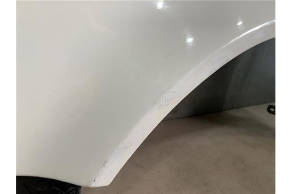 Recambio de aleta delantero izquierda para volkswagen golf iv berlina (1j1) 1.6 16v referencia OEM IAM 1J0821021  