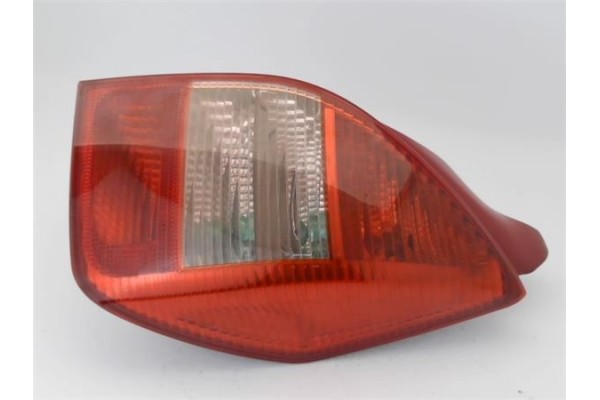 Recambio de piloto trasero derecho para citroen c2 1.1 referencia OEM IAM 6351S7  