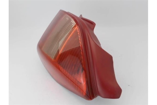 Recambio de piloto trasero derecho para citroen c2 1.1 referencia OEM IAM 6351S7  