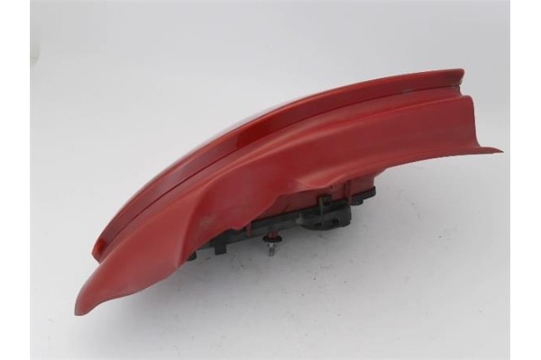 Recambio de piloto trasero derecho para citroen c2 1.1 referencia OEM IAM 6351S7  