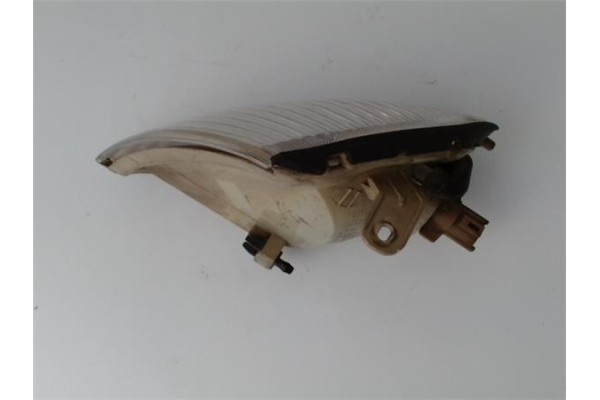 Recambio de intermitente delantero dcho para hyundai coupe (j2) 2.0 referencia OEM IAM 9230227010  