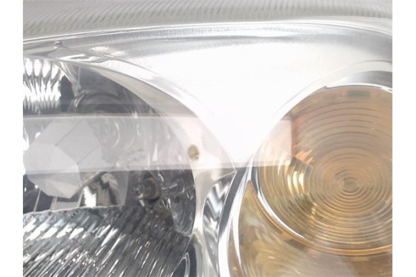 Recambio de faro delantero izquierdo para citroen saxo referencia OEM IAM 9636331780 89003434 