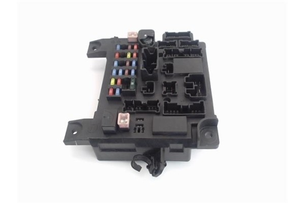Recambio de caja fusibles/rele para mitsubishi asx (ga0w) 1.6 challenge 2wd referencia OEM IAM   