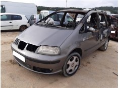 seat alhambra (7v8) del año 2004