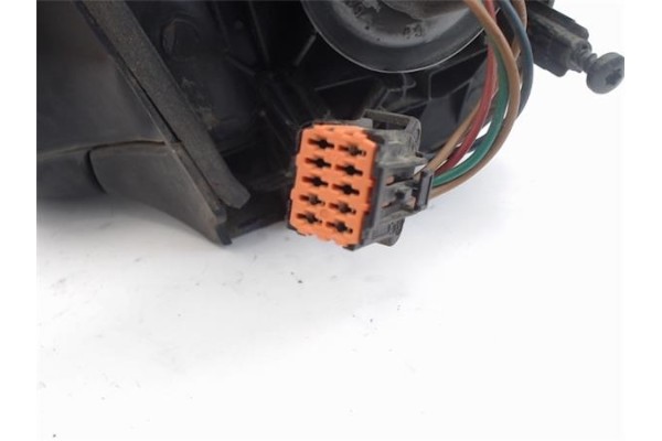 Recambio de retrovisor electrico izquierdo para peugeot 206 1.4 xs clim referencia OEM IAM 8149QY  