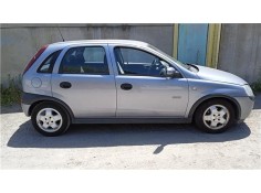 opel corsa c del año 2003