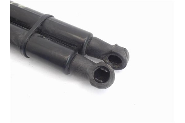 Recambio de amortiguador porton para toyota verso (aur2/zgr2) 2.0 d-4d referencia OEM IAM 689600f030  