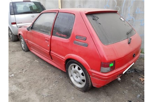 peugeot 205 berlina del año 1991