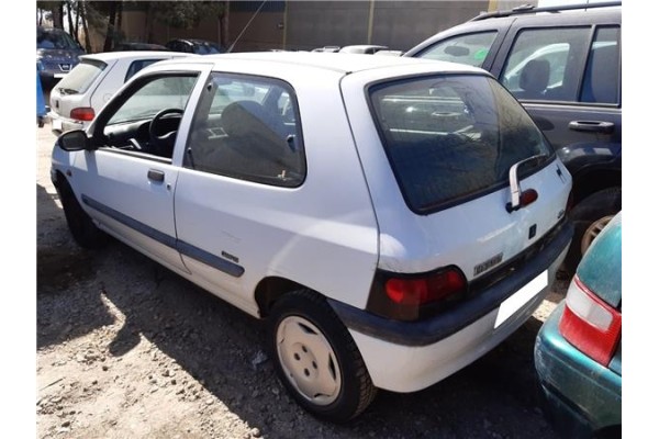 renault clio i fase iii del año 1996
