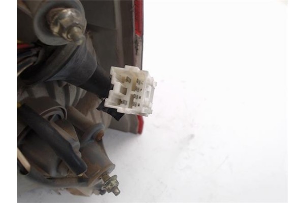 Recambio de piloto trasero izquierdo para daewoo nexia referencia OEM IAM 0311000545  