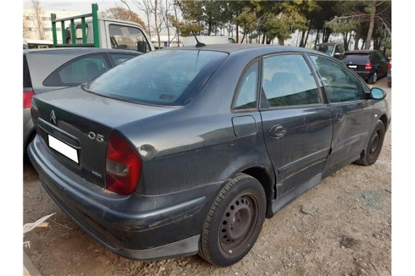 citroen c5 berlina del año 2001