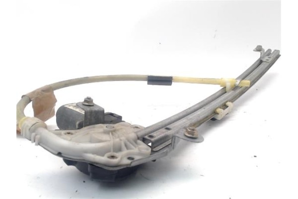 Recambio de elevalunas electrico trasero derecho para renault laguna ii (bg0) 1.9 dci (bg1a, bg1w) referencia OEM IAM 8200485202
