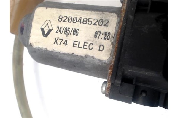Recambio de elevalunas electrico trasero derecho para renault laguna ii (bg0) 1.9 dci (bg1a, bg1w) referencia OEM IAM 8200485202