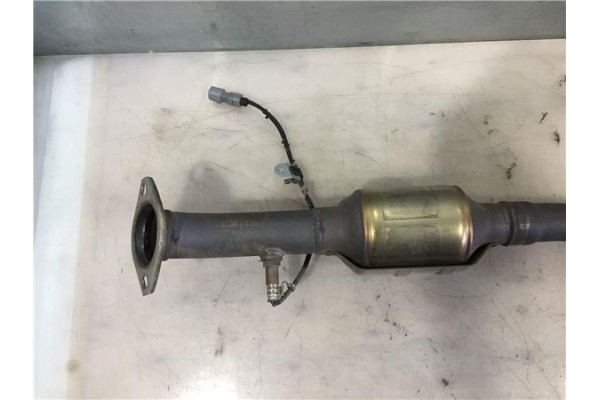 Recambio de catalizador para toyota c-hr (x10) 2.0 hibrido referencia OEM IAM 174100TA90 95173 