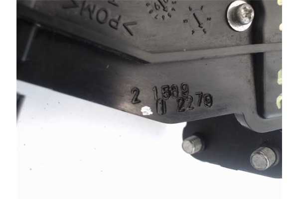 Recambio de cierre electromagnetico porton para toyota verso (aur2/zgr2) 2.0 d-4d referencia OEM IAM 6935002080  