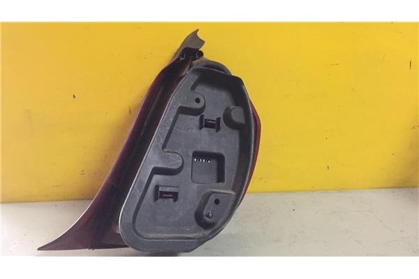 Recambio de piloto trasero izquierdo para citroen c5 berlina 1.8 16v sx referencia OEM IAM   