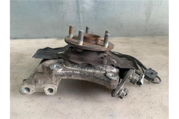 Recambio de mangueta delantero izquierda para toyota prius (nhw20) híbrido basis referencia OEM IAM 4320247010  