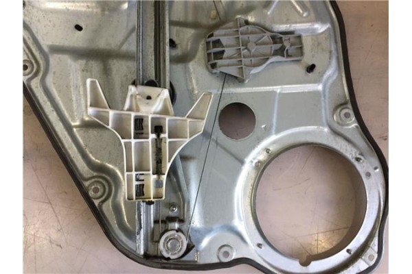 Recambio de mecanismo elevalunas trasero derecho para kia ceed (ed) 1.6 crdi 115 referencia OEM IAM 402058D  