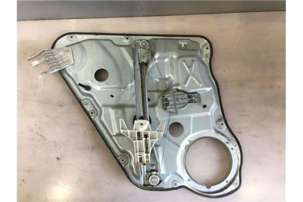 Recambio de mecanismo elevalunas trasero derecho para kia ceed (ed) 1.6 crdi 115 referencia OEM IAM 402058D  
