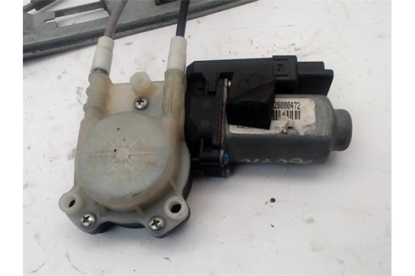 Recambio de elevalunas electrico delantero derecho para renault megane ii (bm0/1_, cm0/1_) 1.5 dci referencia OEM IAM 8201010925