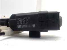 Recambio de elevalunas electrico delantero derecho para renault megane ii (bm0/1_, cm0/1_) 1.5 dci referencia OEM IAM 8201010925