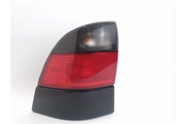 Recambio de piloto trasero izquierdo para saab 9-5 berlina referencia OEM IAM 4914651  