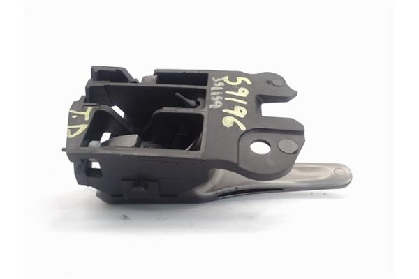 Recambio de manilla int. puerta trasero derecha para toyota verso (aur2/zgr2) 2.0 d-4d referencia OEM IAM 6920500120b2  