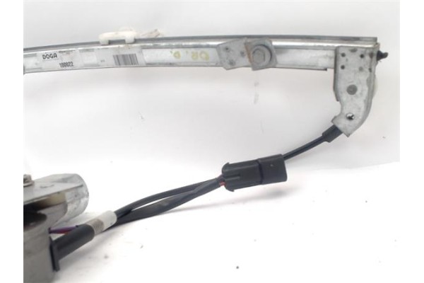 Recambio de elevalunas electrico delantero derecho para renault clio ii fase i (b/cb0) 1.2 (b/cb0f, b/cb0a, b/cb10, b/cb1k, b/cb
