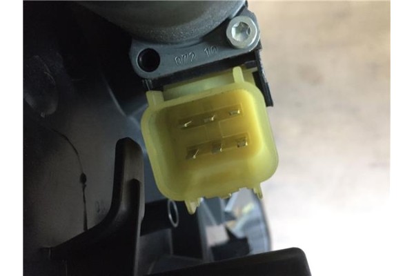 Recambio de mecanismo elevalunas delantero izquierdo para ford fiesta vi 1.4 referencia OEM IAM 1837995 102843 1602222 , FORD | 