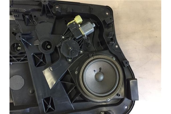 Recambio de mecanismo elevalunas delantero izquierdo para ford fiesta vi 1.4 referencia OEM IAM 1837995 102843 1602222 , FORD | 
