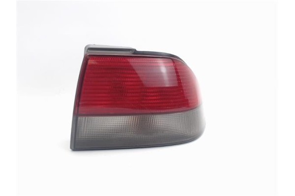 Recambio de piloto trasero derecho para saab 9-3 berlina referencia OEM IAM   