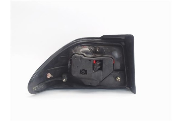 Recambio de piloto trasero derecho para saab 9-3 berlina referencia OEM IAM   