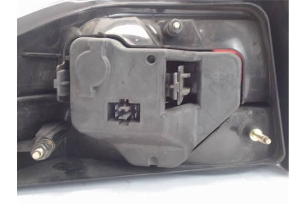 Recambio de piloto trasero derecho para saab 9-3 berlina referencia OEM IAM   