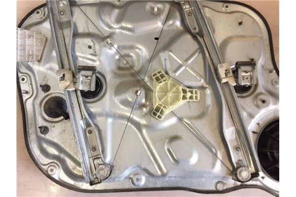 Recambio de mecanismo elevalunas delantero derecho para kia ceed (ed) 1.6 crdi 115 referencia OEM IAM 402054D  