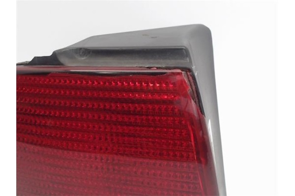 Recambio de piloto trasero izquierdo para saab 9-3 berlina referencia OEM IAM 4831061  