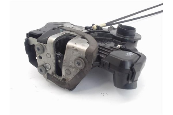 Recambio de cierre electromagnetico delantero derecho para toyota verso (aur2/zgr2) 2.0 d-4d referencia OEM IAM 6903002230  