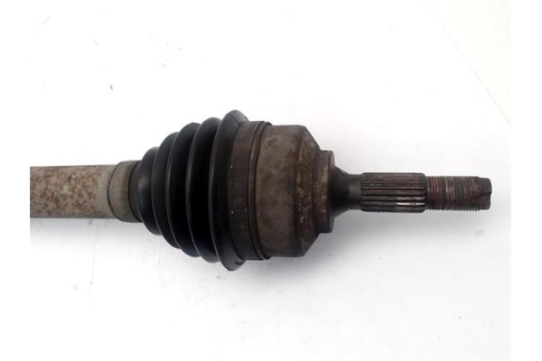 Recambio de anclaje cinturon delantero izquierdo para toyota verso (aur2/zgr2) 2.0 d-4d referencia OEM IAM 1061222  